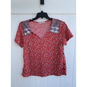All in Love Womens Top Sz Large Red Floral Short Sleeve Cottage-core